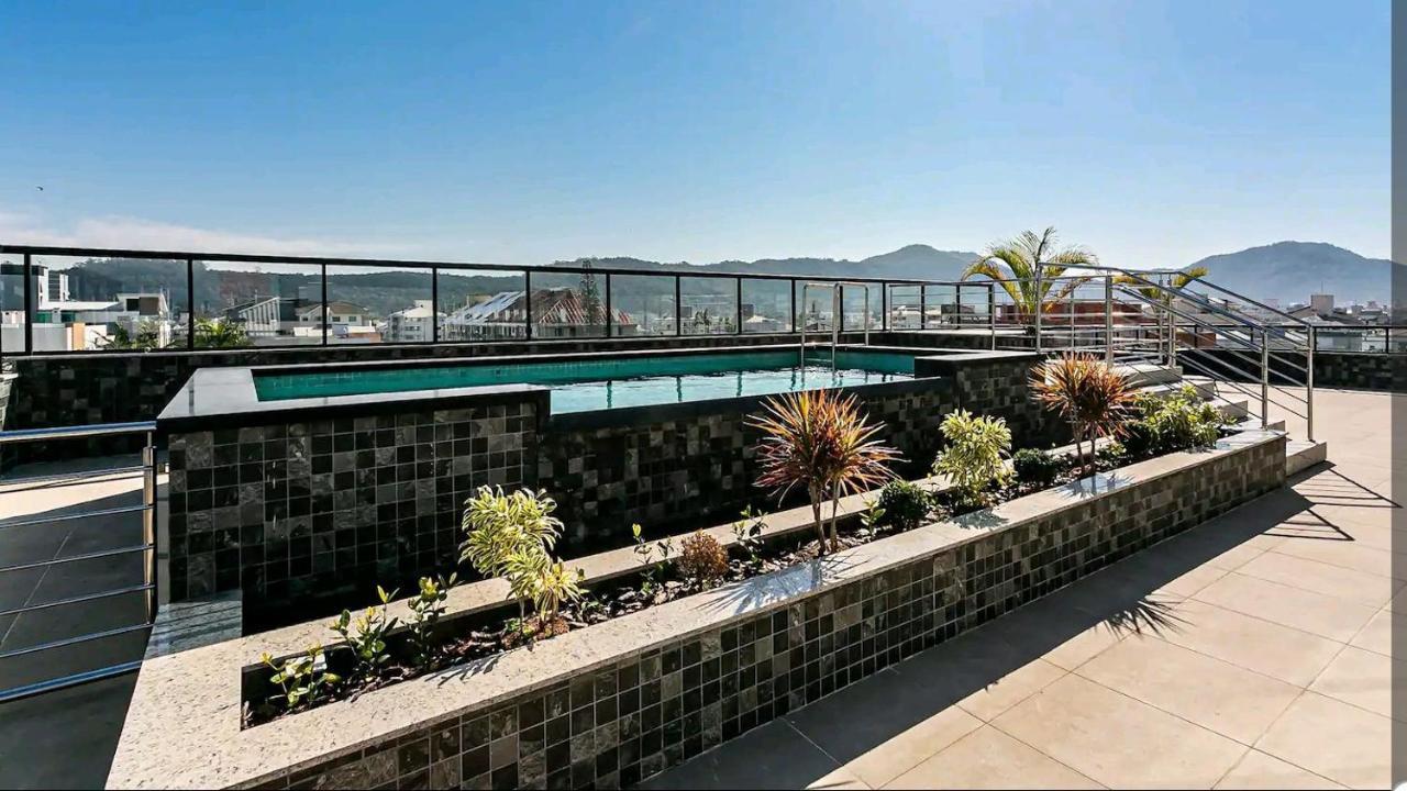 Apartamento Com Piscina Ingleses 204 *